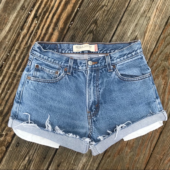 Levi 505 cutoff shorts - Picture 3 of 4